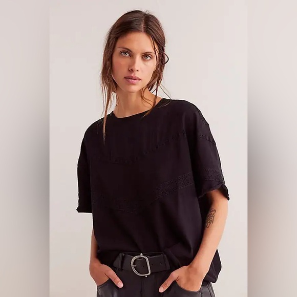 We The Free Tops - Free People We The Free Dorothy Tee in black cotton with lace trim
